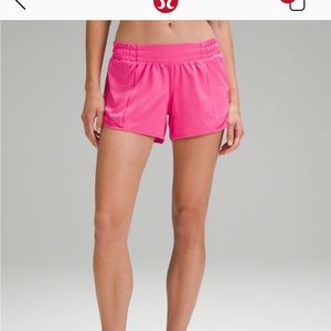 Lululemon Sonic Pink Low-Rise Hotty Hot Shorts Size 4 4 Inch
